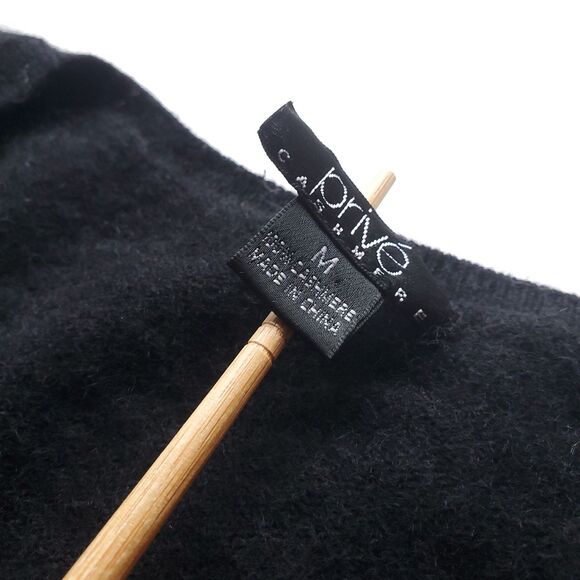 Prive Cashmere Sweater Size M Black V Neck Pullover 35" Bust Quiet Luxury Casual - Picture 5 of 8